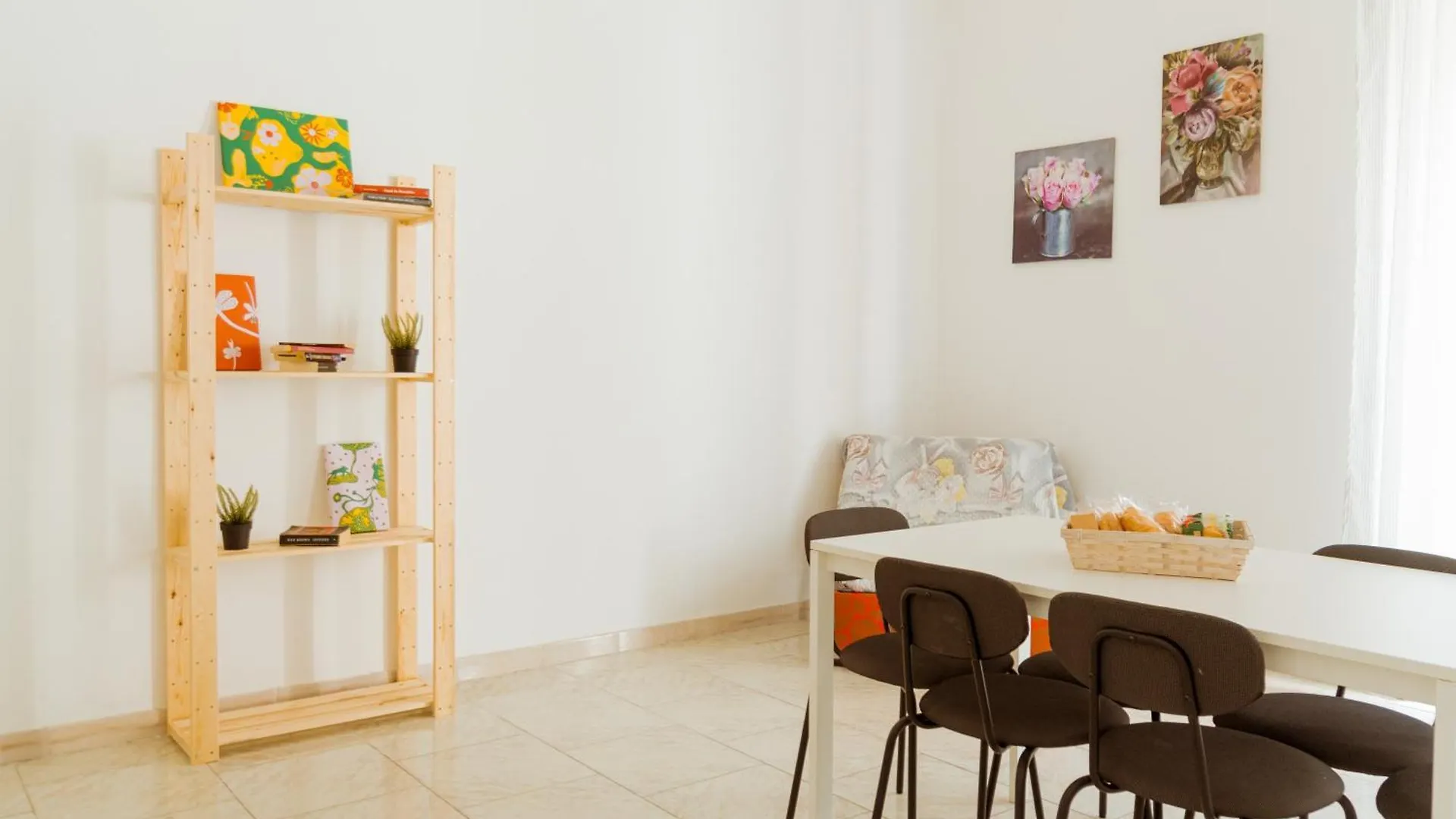 Santo 310 Bed & Breakfast Napoli 0*,  İtalya